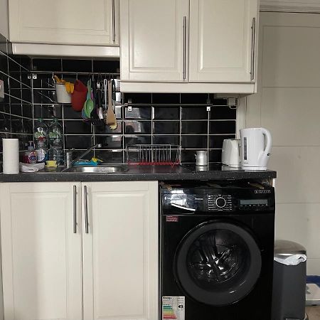 Studio Flat London Finchley Rd Nw11 Екстер'єр фото
